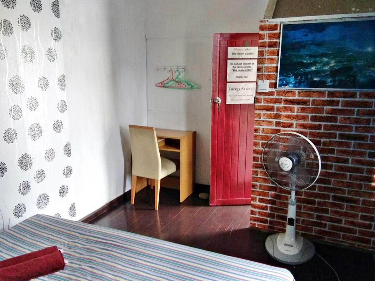 Taya'S Place Ko Pha Ngan Exterior photo